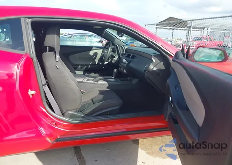 2011 Chevrolet Camaro 2Ls из США, поврежденный, VIN 2G1FA1ED5B9176388